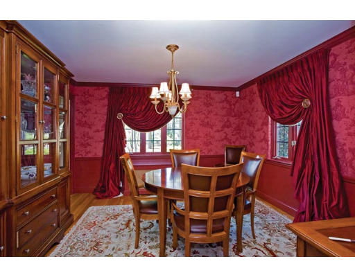 3 Sagamore Road Newton, MA 02461 - Photo 3 of 5 Gallery Image 3