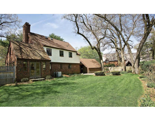 3 Sagamore Road Newton, MA 02461 - Photo 5 of 5 Gallery Image 5
