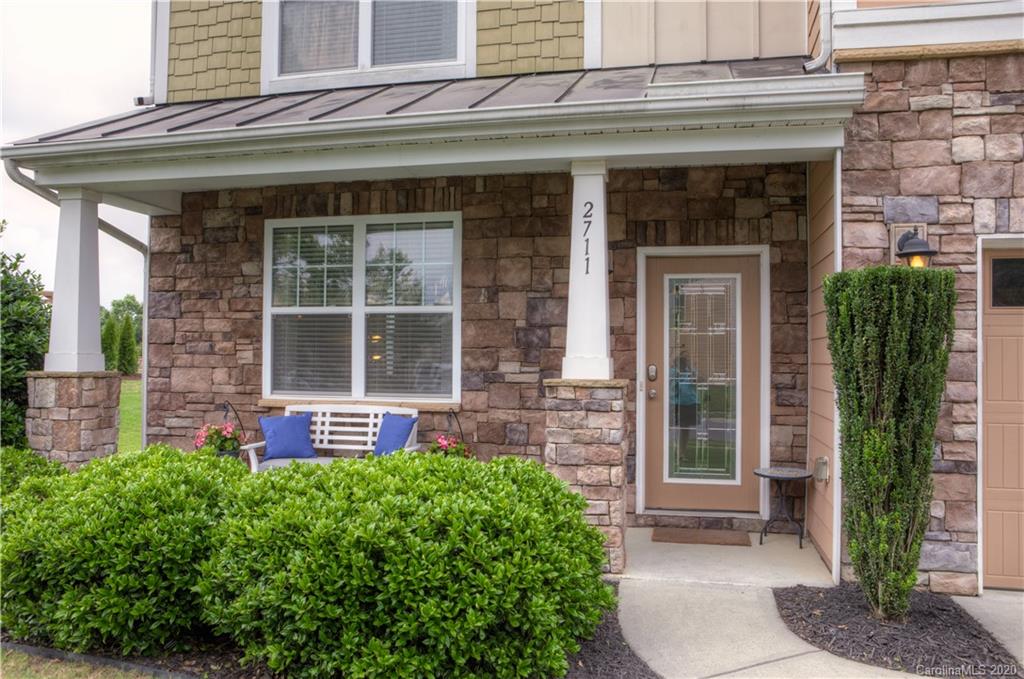 2711 Aldergrove Road Matthews, NC 28105 - Photo 2 of 44 Gallery Image 2