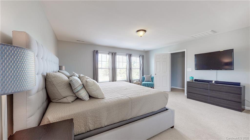 2711 Aldergrove Road Matthews, NC 28105 - Photo 32 of 44 Gallery Image 32