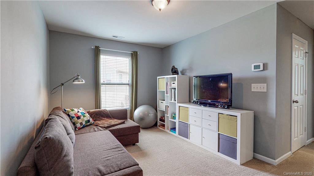 2711 Aldergrove Road Matthews, NC 28105 - Photo 36 of 44 Gallery Image 36
