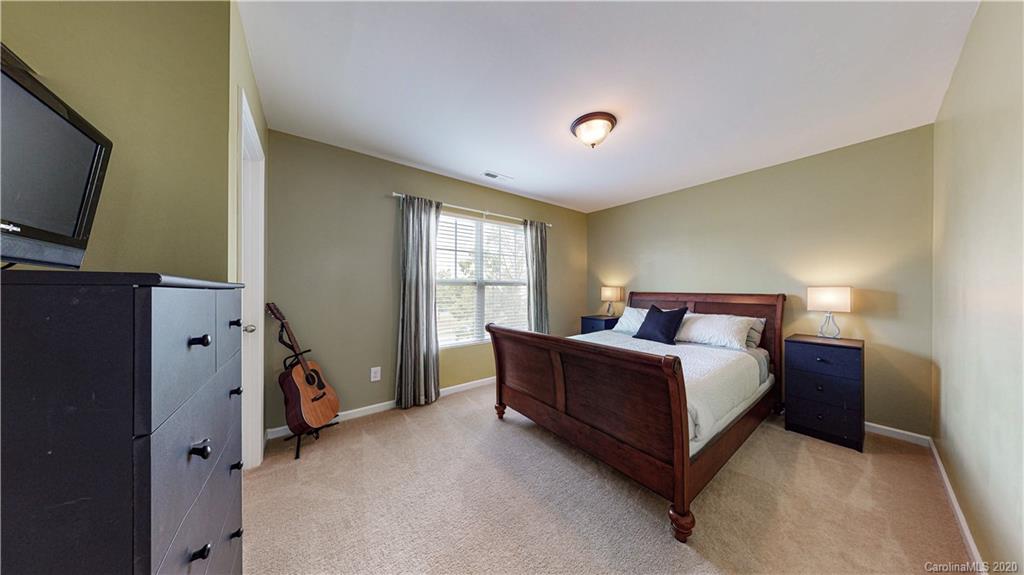 2711 Aldergrove Road Matthews, NC 28105 - Photo 37 of 44 Gallery Image 37