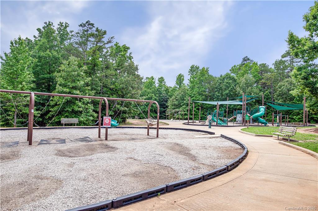 2711 Aldergrove Road Matthews, NC 28105 - Photo 41 of 44 Gallery Image 41