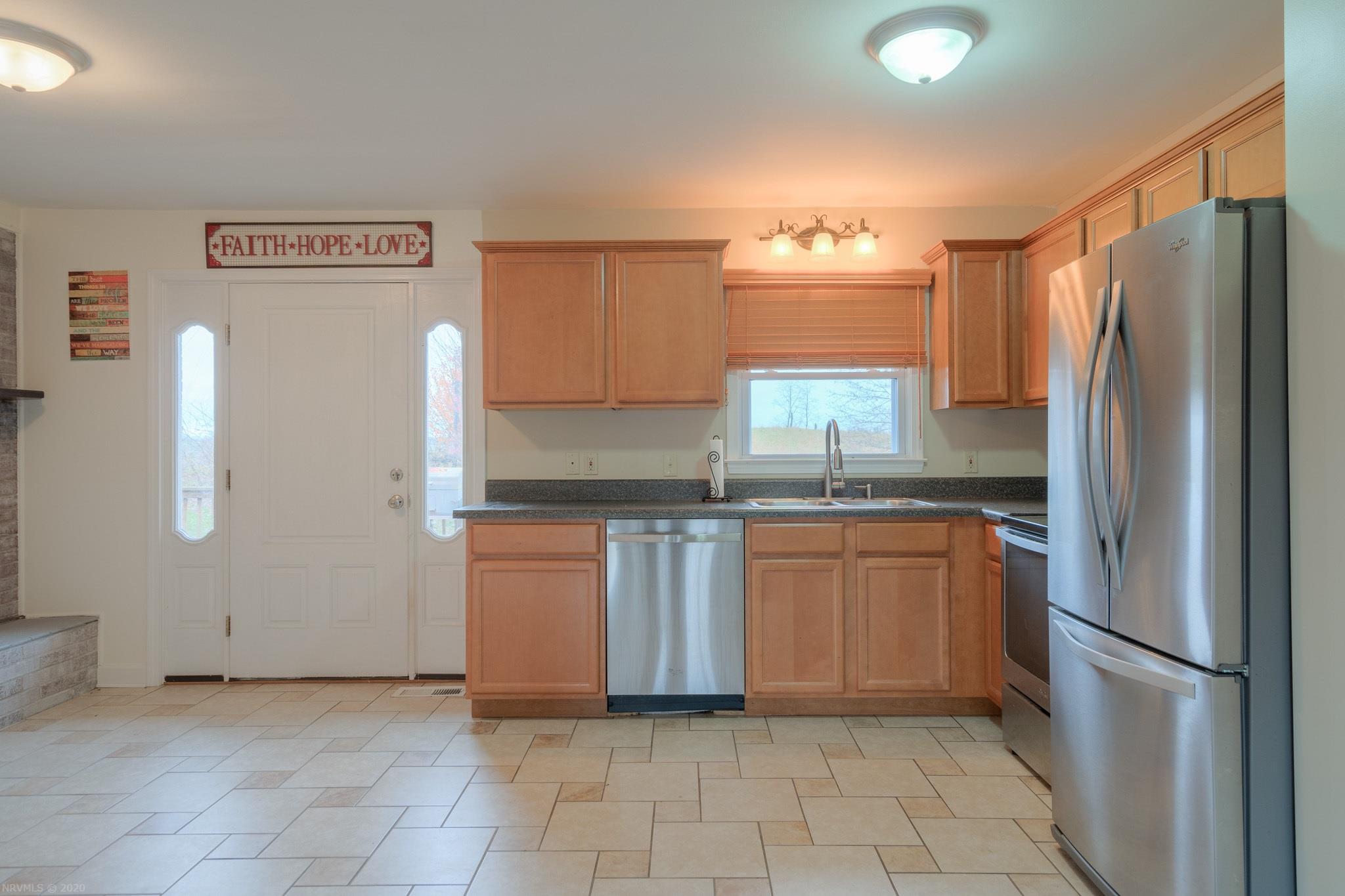 2150 Peppers Ferry Road Pulaski, VA 24301 - Photo 10 of 36 Gallery Image 10