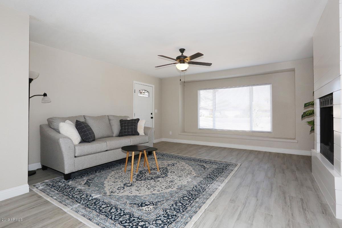 8531 East Chaparral Road Scottsdale, AZ 85250 - Photo 5 of 39 Great Room