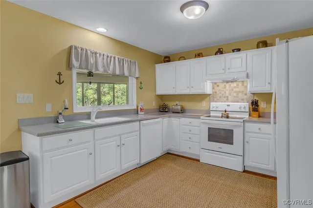 $725,000 | 431 Ships Row, Montross, VA 22520