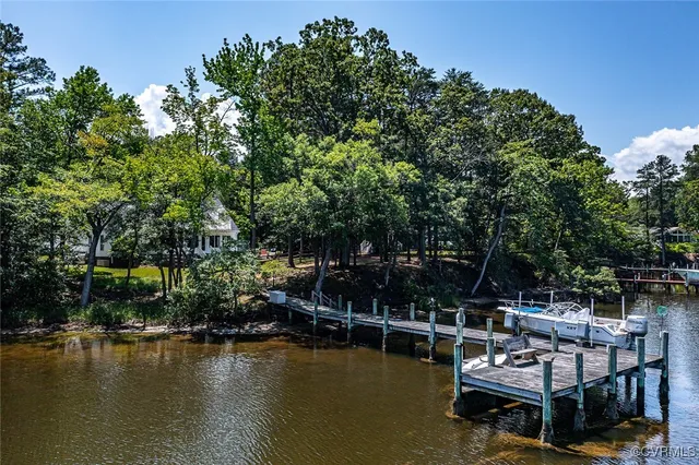 $725,000 | 431 Ships Row, Montross, VA 22520