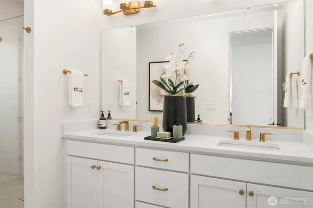 $1,299,000 | 13359 (site32) Ne 175th Place, Woodinville, WA 98072