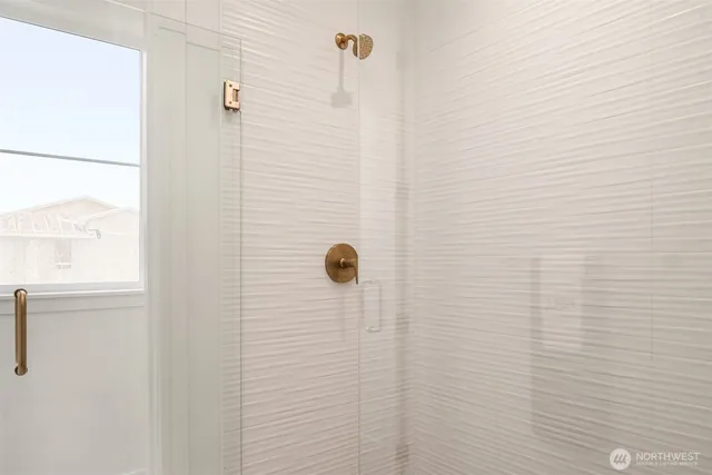 $1,299,000 | 13359 (site32) Ne 175th Place, Woodinville, WA 98072