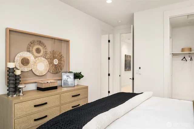 $1,299,000 | 13359 (site32) Ne 175th Place, Woodinville, WA 98072