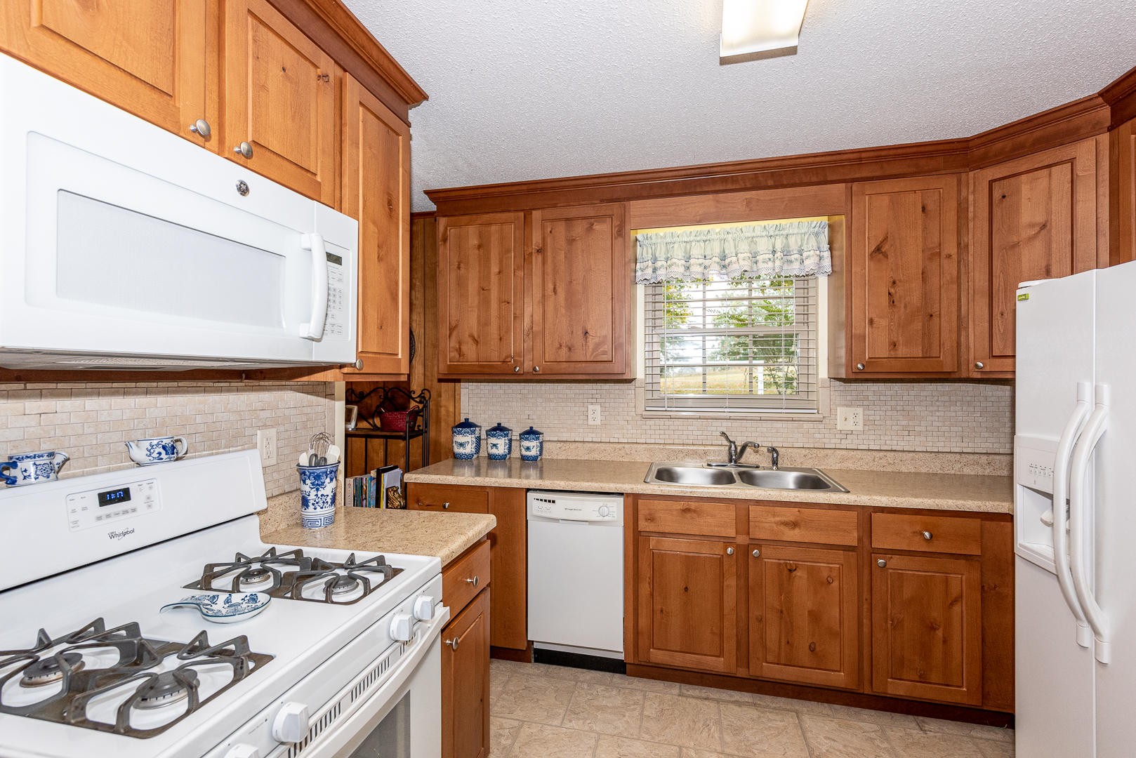 3015 Rambling Road Maryville, TN 37801 - Photo 11 of 30 Gallery Image 11