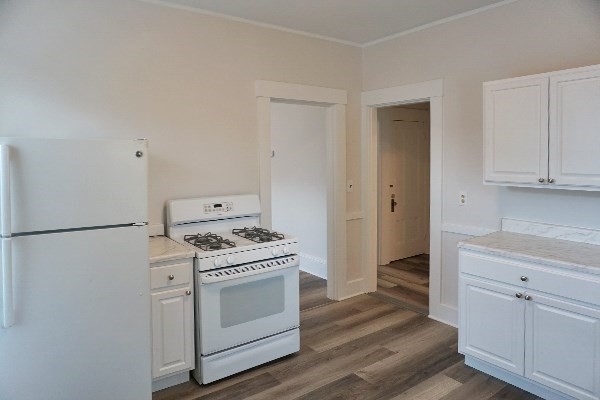 23 Maple Street, Unit 2F Waltham, MA 02453 - Photo 2 of 10