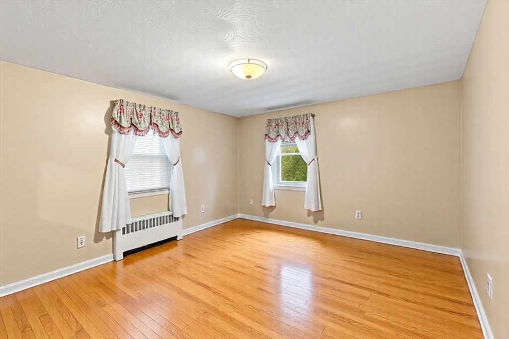 17 Donald Road Stoughton, MA 02072 - Photo 8 of 19 Gallery Image 8