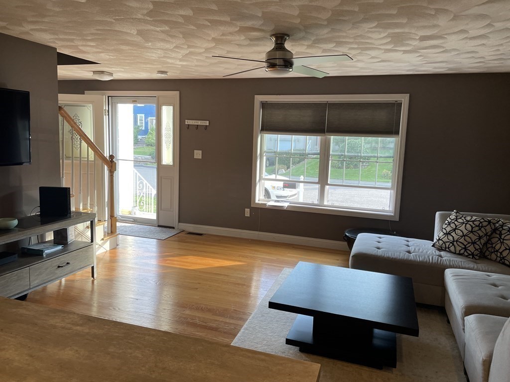 153 Judge Road Lynn, MA 01904 - Photo 3 of 30 Gallery Image 3