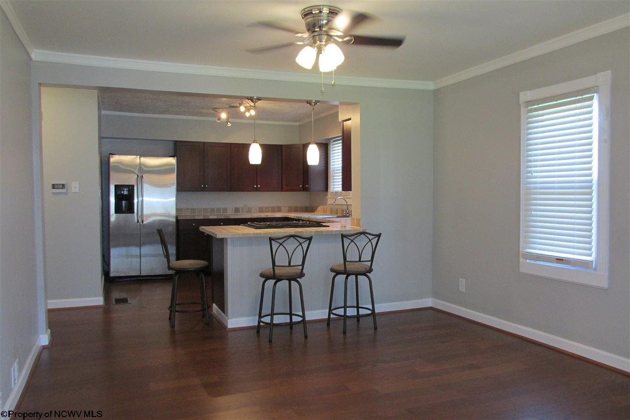 124 Reeves Avenue Fairmont, WV 26554 - Photo 2 of 19 Gallery Image 2