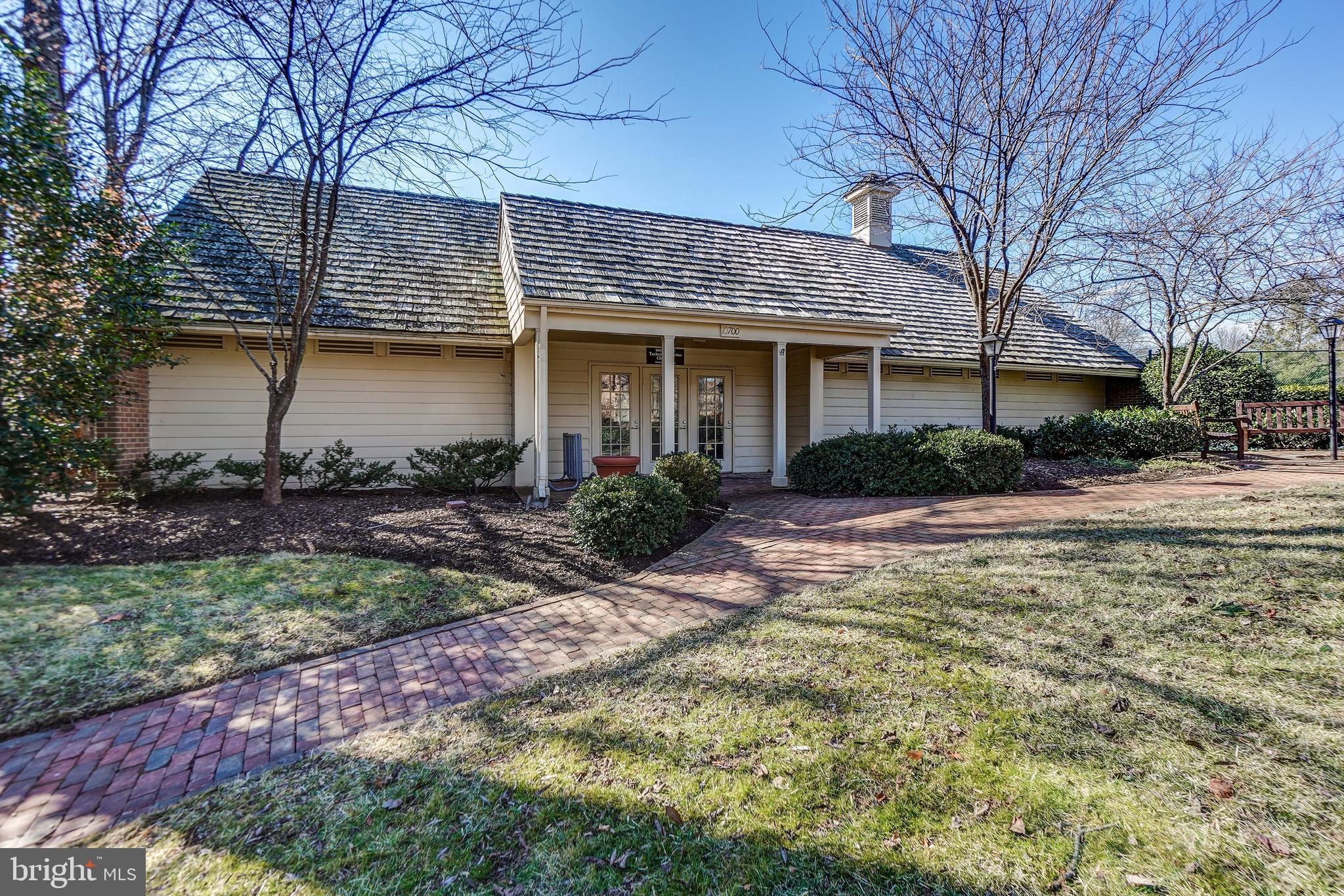 10706 Kings Riding Way, Unit 20118 Rockville, MD 20852 - Photo 28 of 33 Club House