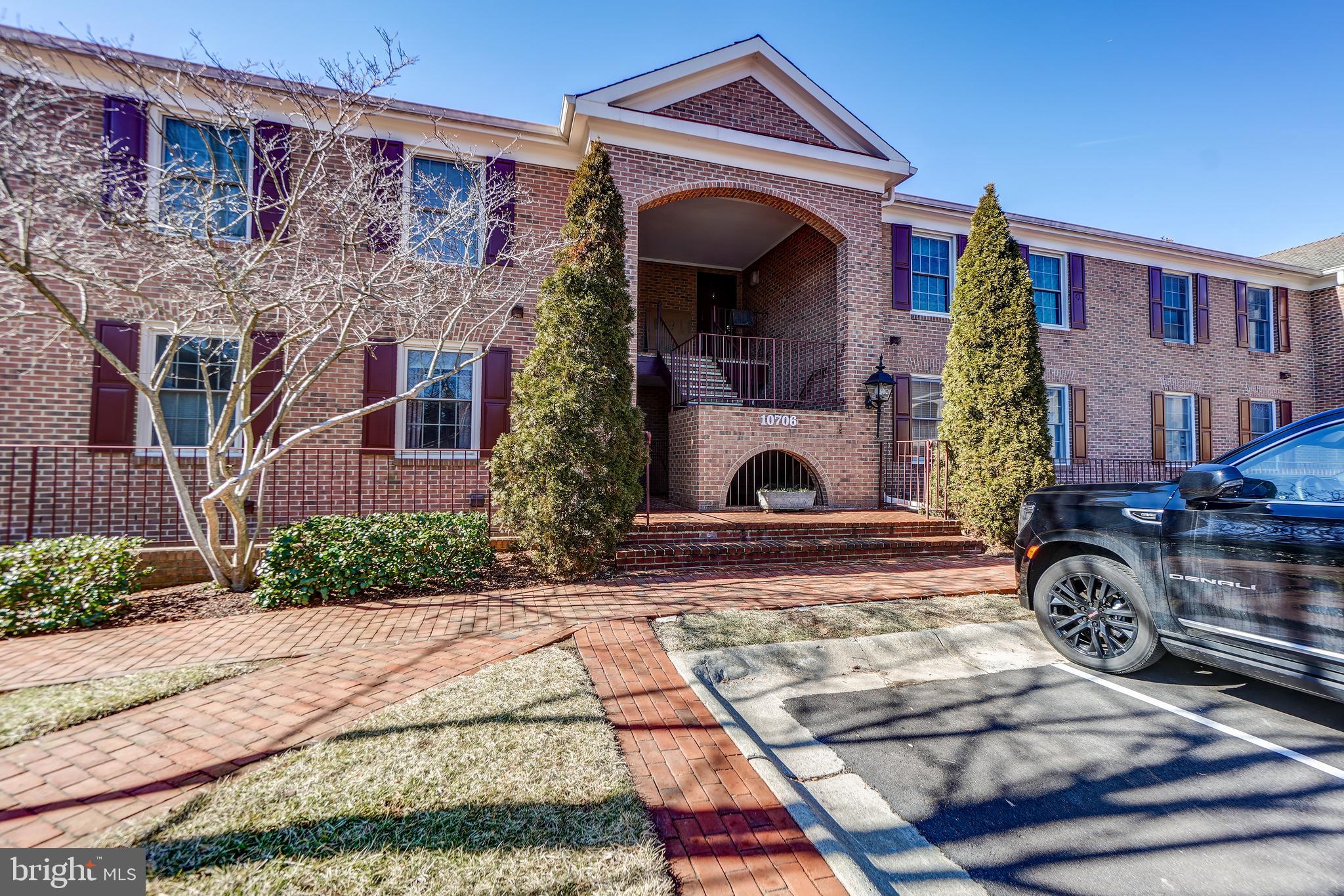10706 Kings Riding Way, Unit 20118 Rockville, MD 20852 - Photo 5 of 33 Gallery Image 5