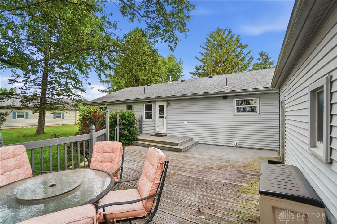8251 Arlington Road Brookville, OH 45309 - Photo 23 of 29