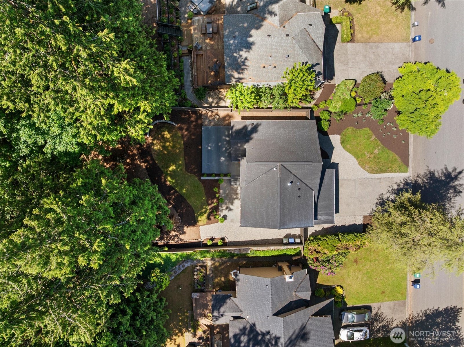 2425 Northwest Oakcrest Drive Issaquah, WA 98027 - Photo 28 of 32