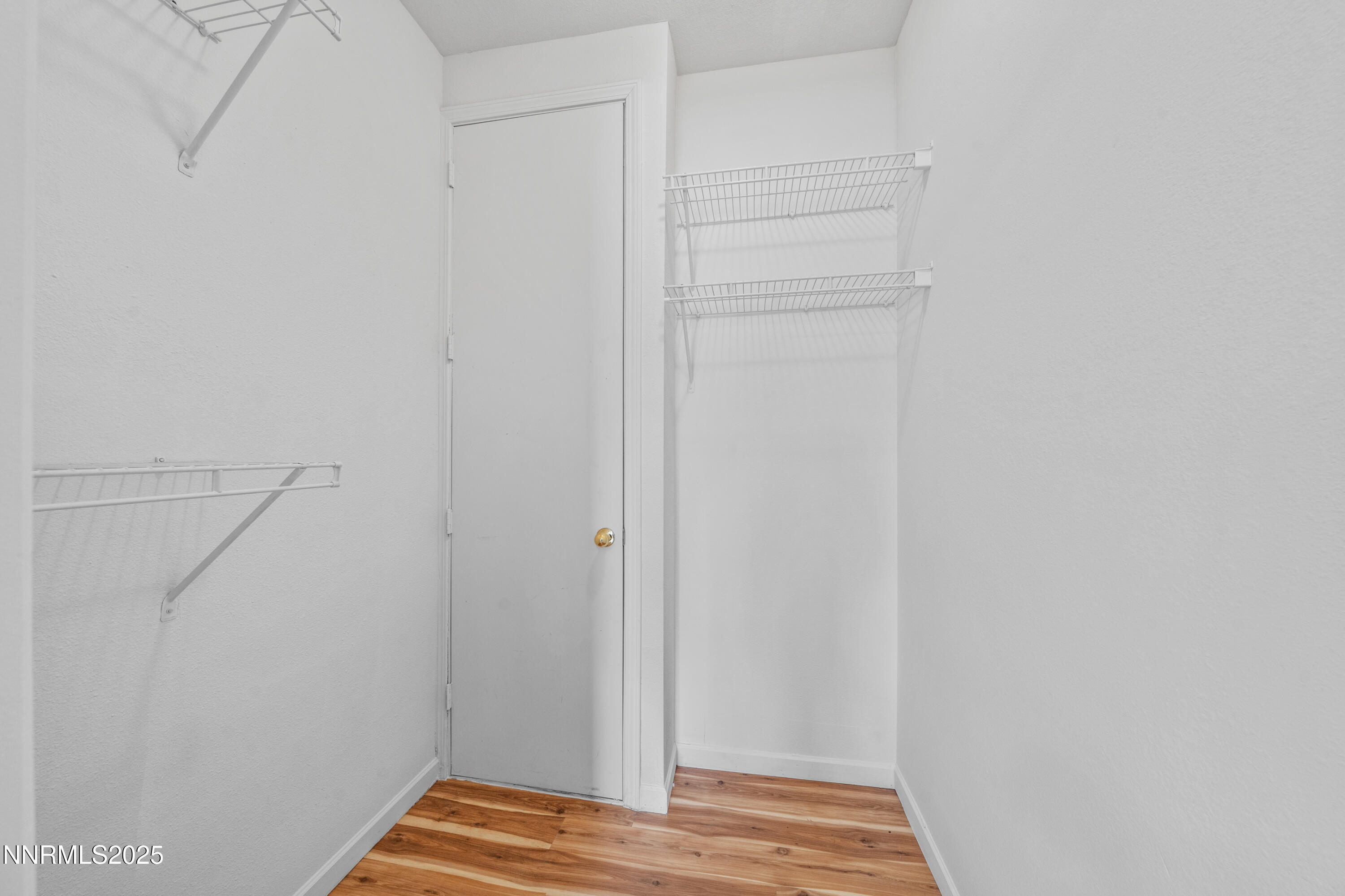 200 Talus Way, Unit 522 Reno, NV 89503 - Photo 17 of 40 a view of bedroom
