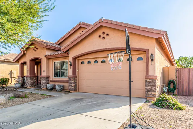 $650,000 | 2833 East Cobalt Street, Chandler, AZ 85225