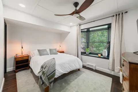 $425,000 | 109 Mountain Road, Ridgefield, CT 06877