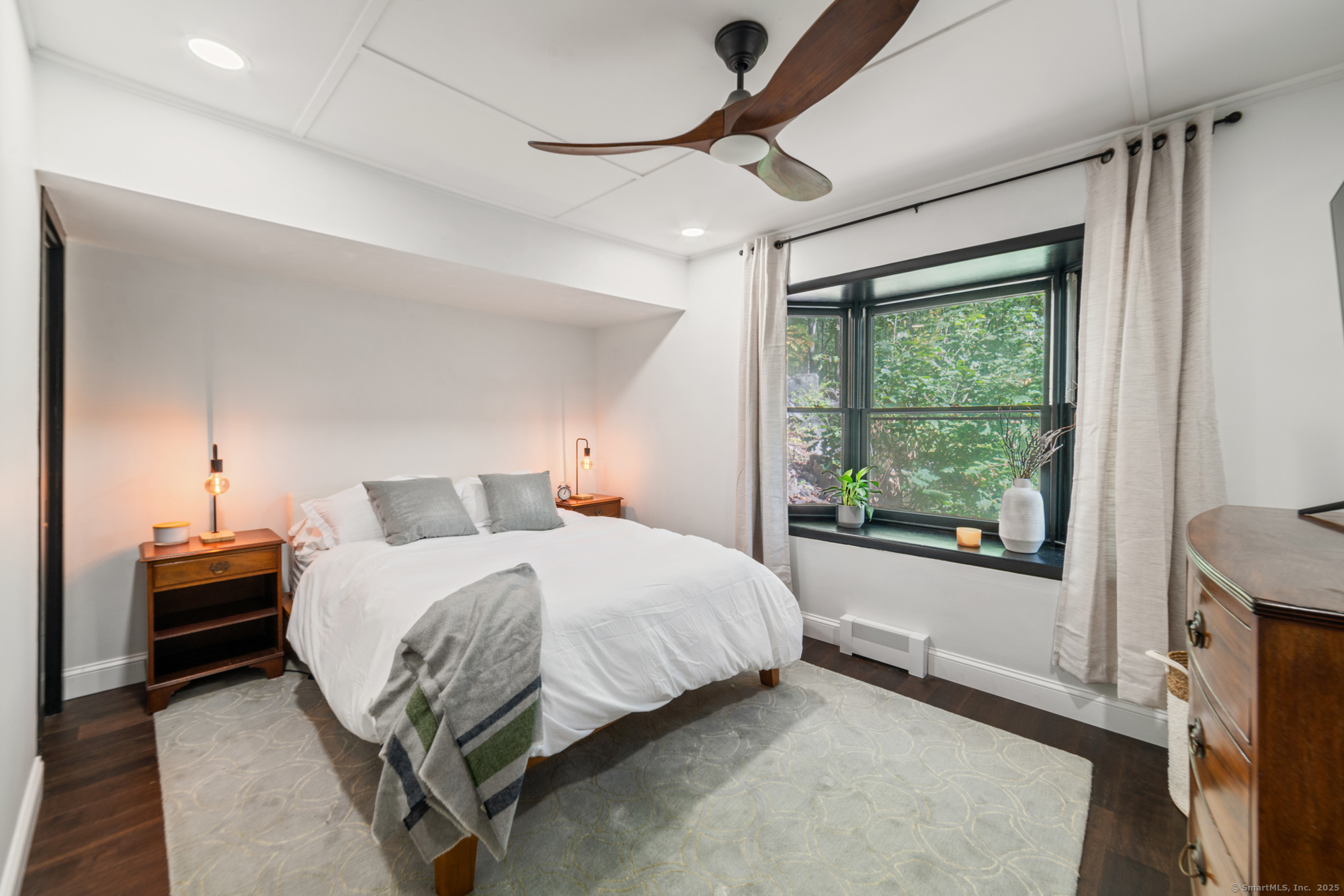 109 Mountain Road Ridgefield, CT 06877 - Photo 9 of 18