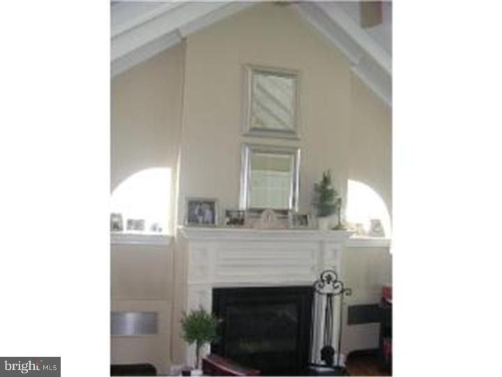 103 Stratford Road Wallingford, PA 19086 - Photo 16 of 25 Bedroom 4