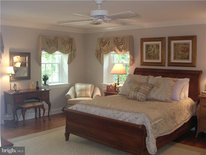 103 Stratford Road Wallingford, PA 19086 - Photo 17 of 25 Bedroom - Main