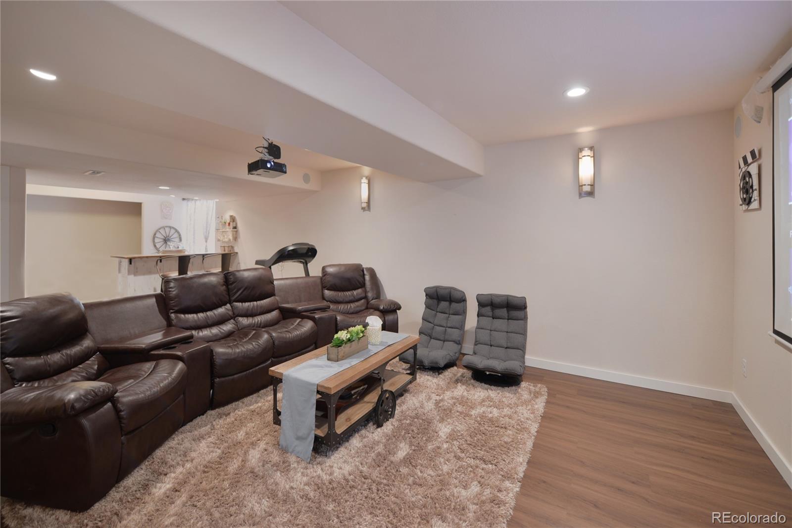 1643 Alpine Avenue Berthoud, CO 80513 - Photo 33 of 40