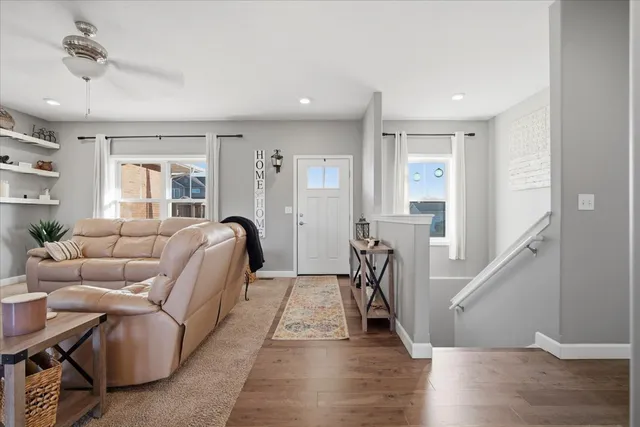 $449,900 | 500 Raef Road, Downs, IL 61736