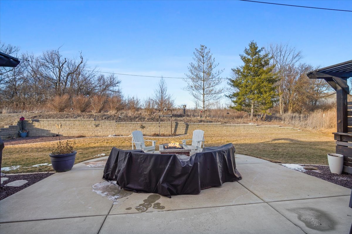 500 Raef Road Downs, IL 61736 - Photo 16 of 46