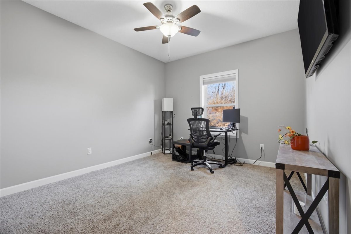 500 Raef Road Downs, IL 61736 - Photo 17 of 46