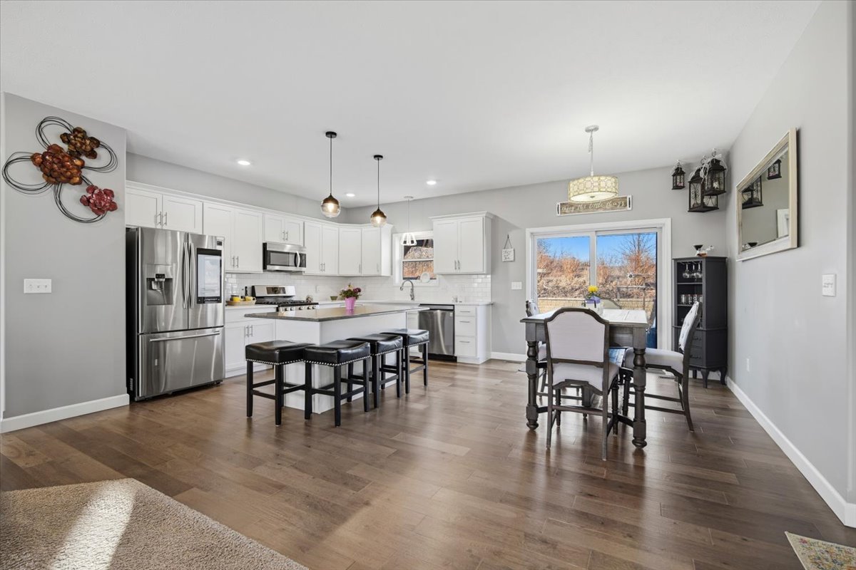 500 Raef Road Downs, IL 61736 - Photo 2 of 46