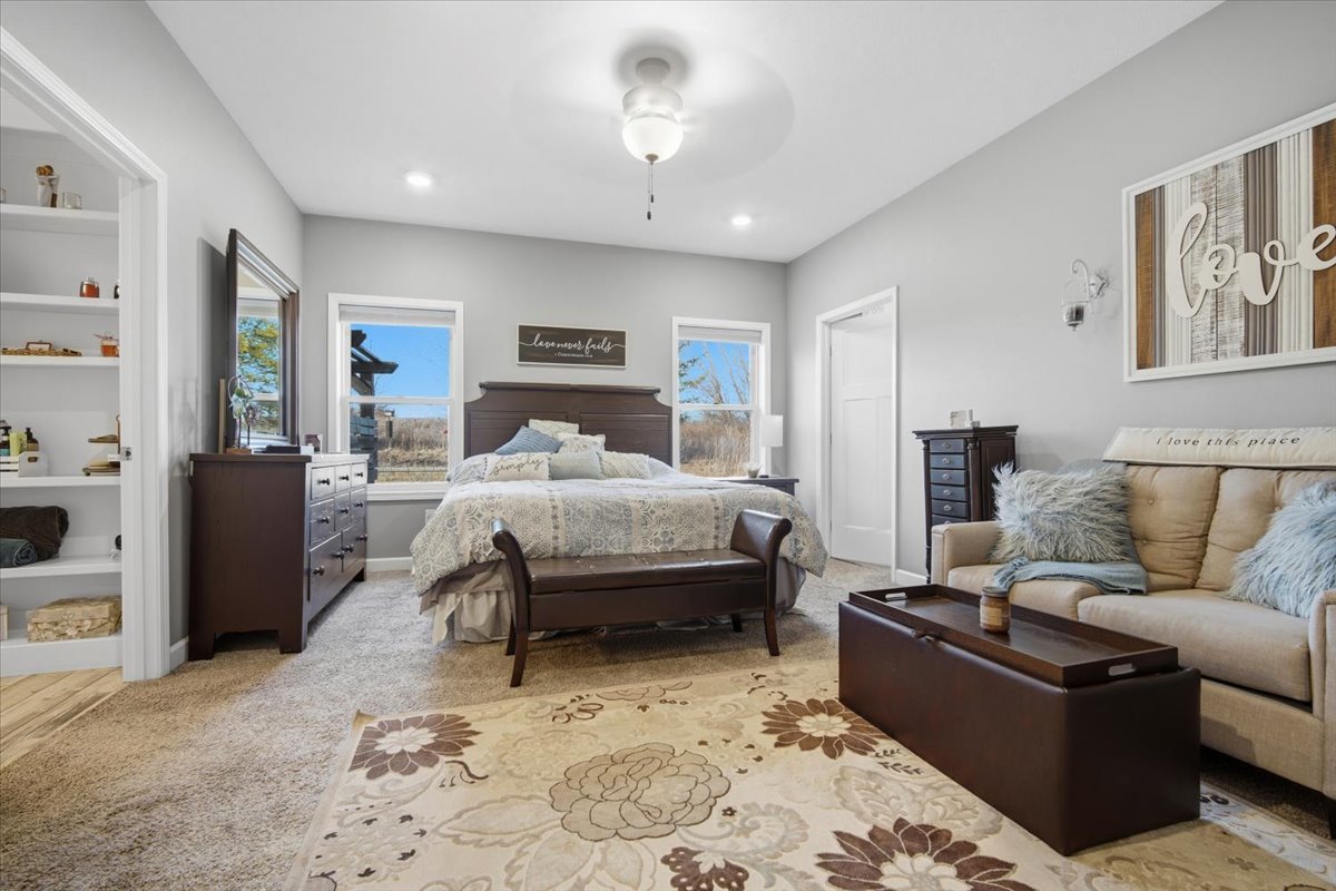 500 Raef Road Downs, IL 61736 - Photo 23 of 46