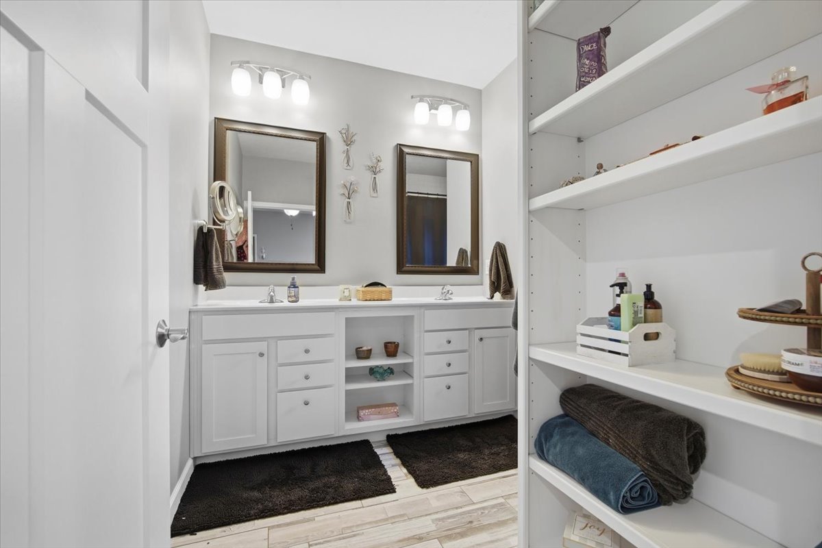 500 Raef Road Downs, IL 61736 - Photo 24 of 46