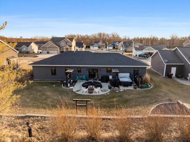 $449,900 | 500 Raef Road, Downs, IL 61736