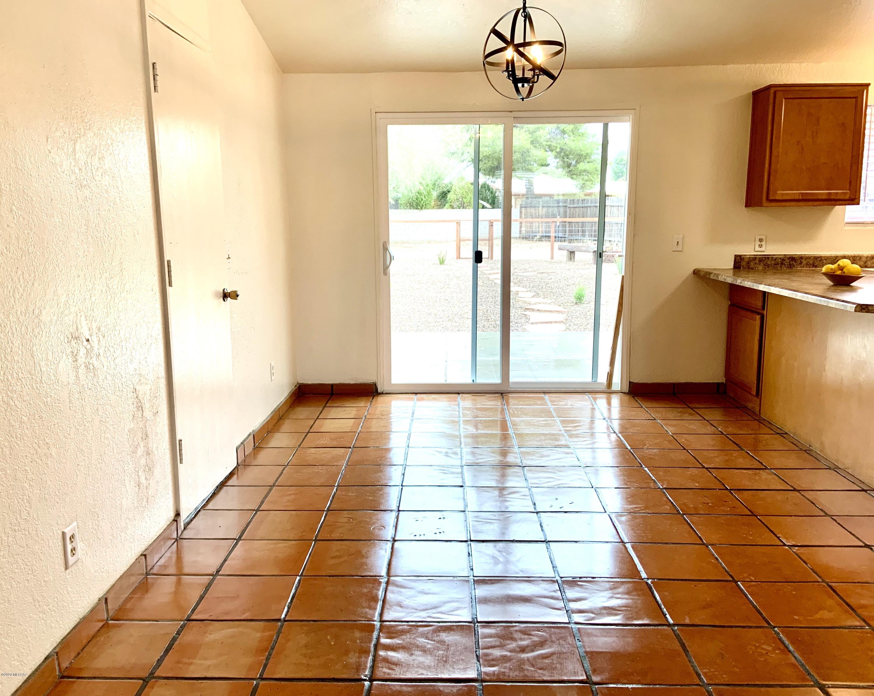 7500 North Rasmussen Avenue Tucson, AZ 85741 - Photo 7 of 36