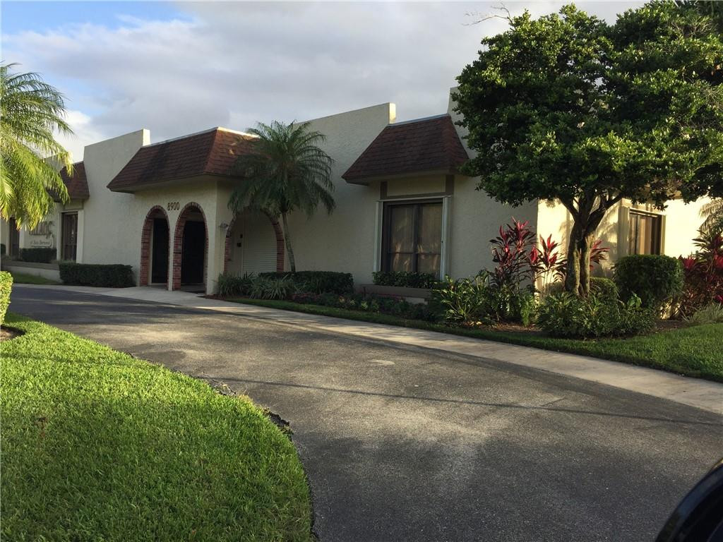 8951 Southwest 19th Street, Unit H Boca Raton, FL 33433 - Photo 30 of 31 Community Clubhouse