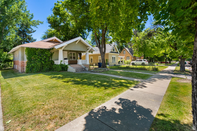 266 East 200 South Logan, UT 84321 - Photo 4 of 56