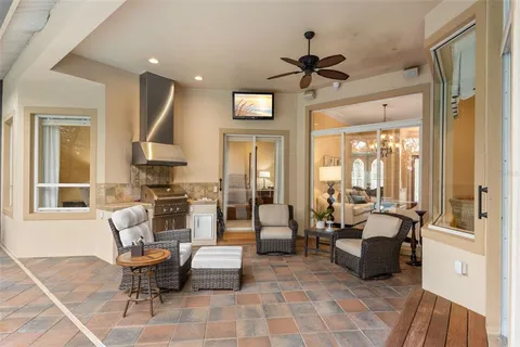 $1,250,000 | 11932 Royce Waterford Circle, Tampa, FL 33626