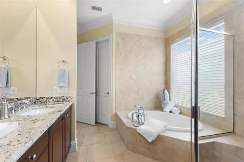 $1,250,000 | 11932 Royce Waterford Circle, Tampa, FL 33626