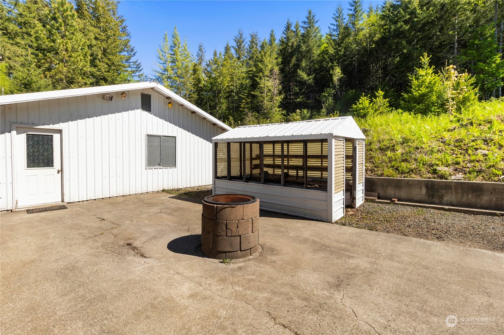735 Davis Lake Road Morton, WA 98356 - Photo 11 of 34 Gallery Image 11