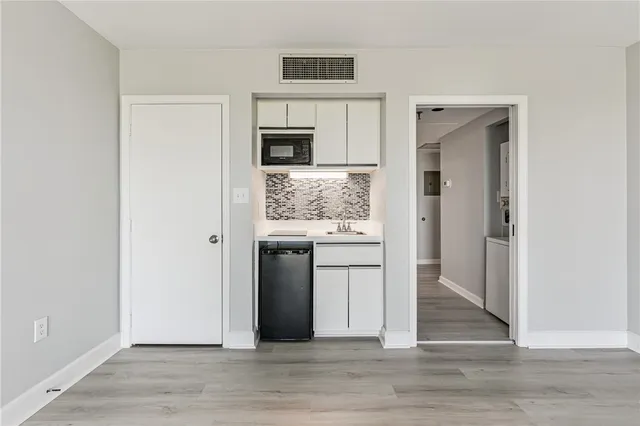 $345,000 | 1 Marina Drive, Unit 307, St. Simons Island, GA 31522