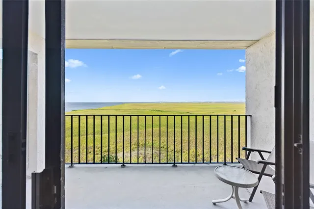 $345,000 | 1 Marina Drive, Unit 307, St. Simons Island, GA 31522