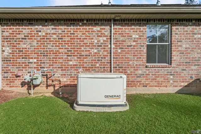 $265,000 | 18526 South Brookfield Drive, Ponchatoula, LA 70454