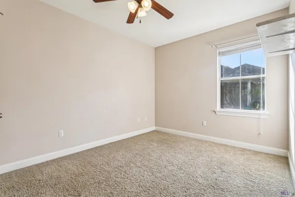 $265,000 | 18526 South Brookfield Drive, Ponchatoula, LA 70454