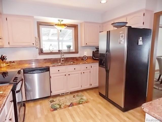 855 Snowmass Drive Rochester, MI 48309 - Photo 23 of 32 DSCN8444.JPG