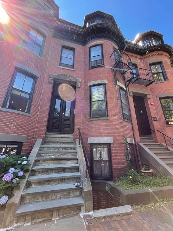 24 Appleton Street Boston, MA 02116 - Photo 1 of 9