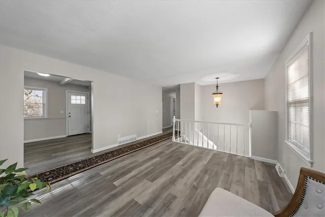 $330,000 | 10116 West 52nd Terrace, Merriam, KS 66203